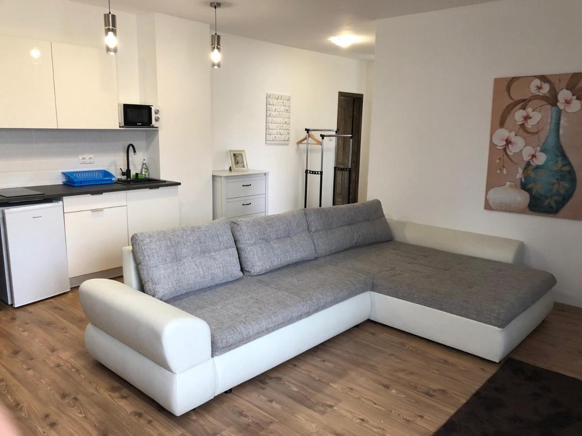 City Apartman Balatonfoldvar Ngoại thất bức ảnh