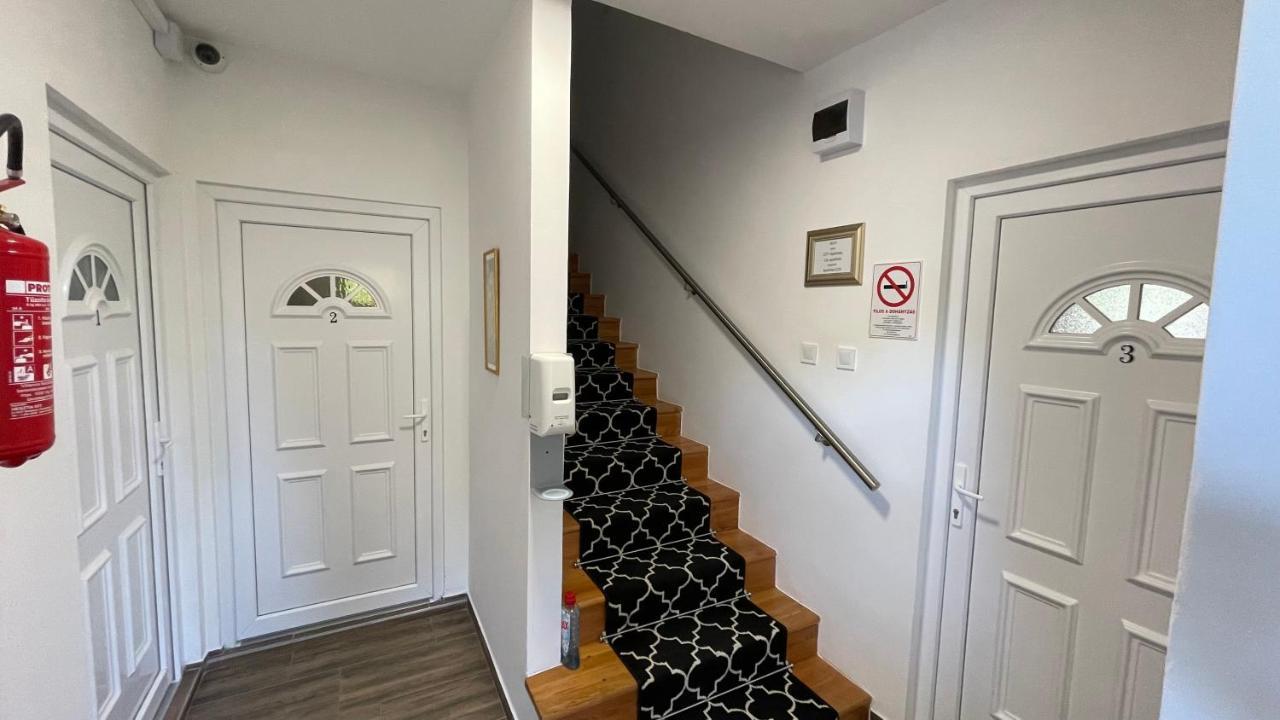 City Apartman Balatonfoldvar Ngoại thất bức ảnh
