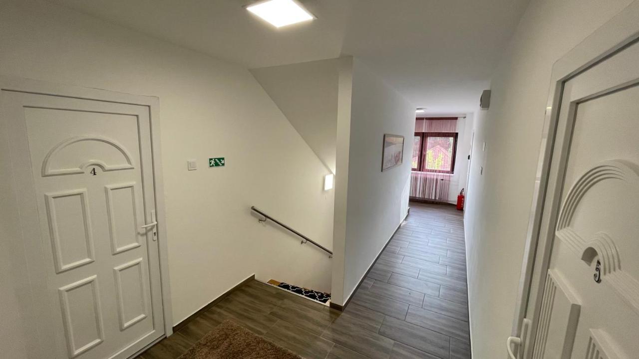 City Apartman Balatonfoldvar Ngoại thất bức ảnh
