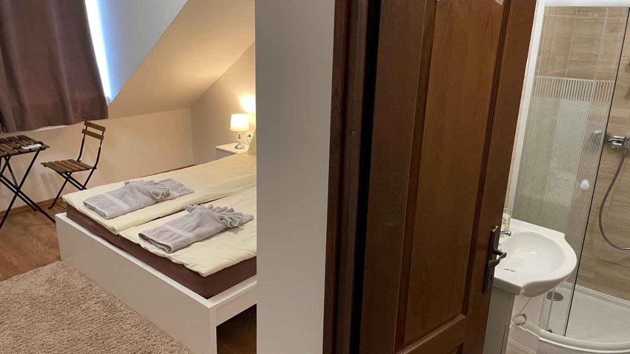 City Apartman Balatonfoldvar Ngoại thất bức ảnh