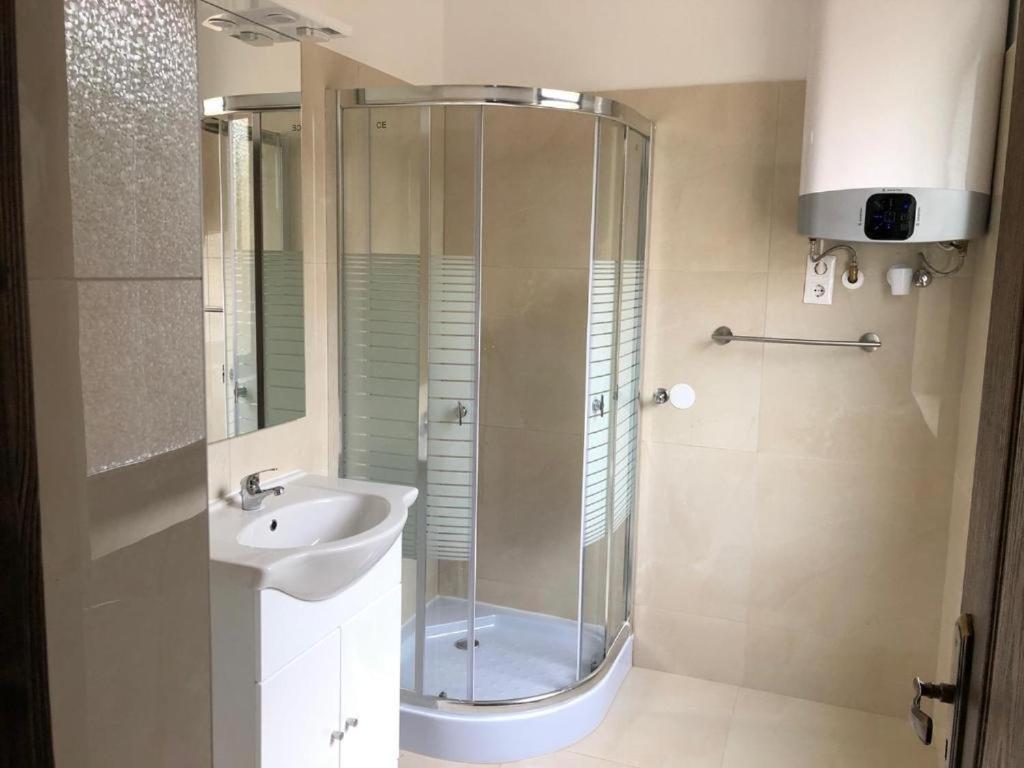 City Apartman Balatonfoldvar Ngoại thất bức ảnh