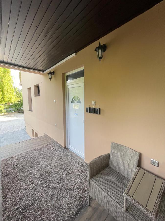 City Apartman Balatonfoldvar Ngoại thất bức ảnh
